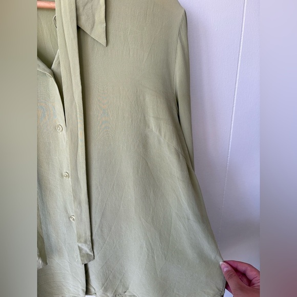 Spenser Jeremy Silk Sage Green Button-Down Shirt | Size 14 - Picture 7 of 7